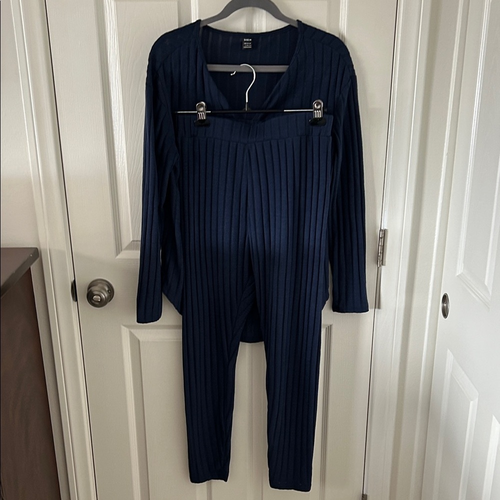 SHEIN Women’s Navy Blue Ribbed 2 Piece Pant Set, Size L